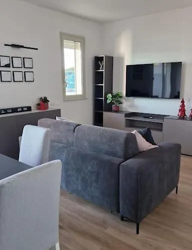 Cozy Flat In *